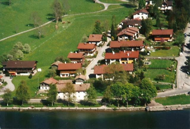Wohnung Edelweiss - Wohnen Auf Zeit - Homeoffice - Nah Am See - Buchbar Ab 28 Naechte Шлирзе Экстерьер фото